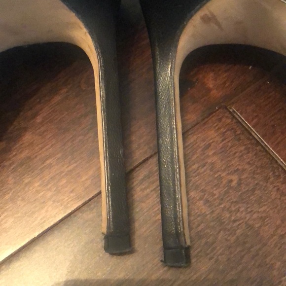 Manolo Blahnik heels with ankle strap - Picture 6 of 6